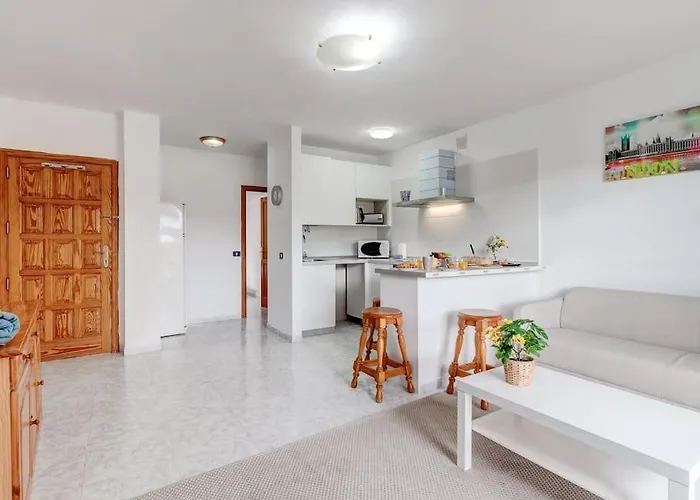 Cristianos Terrace By Clabao *